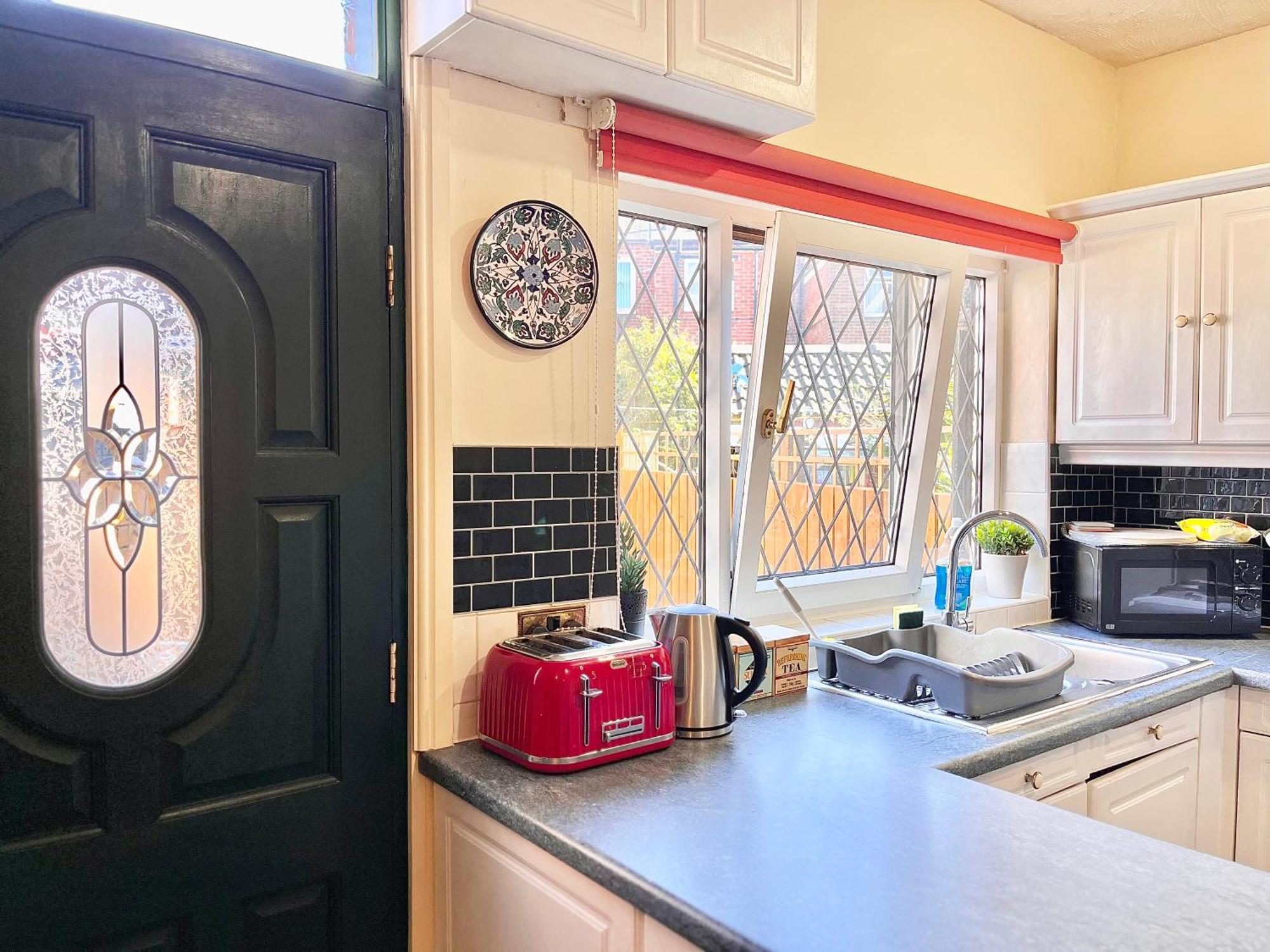 Summer Lane House-3 Bedrooms-Close To M1-Longer Stay-Free Parking Barnsley Bagian luar foto