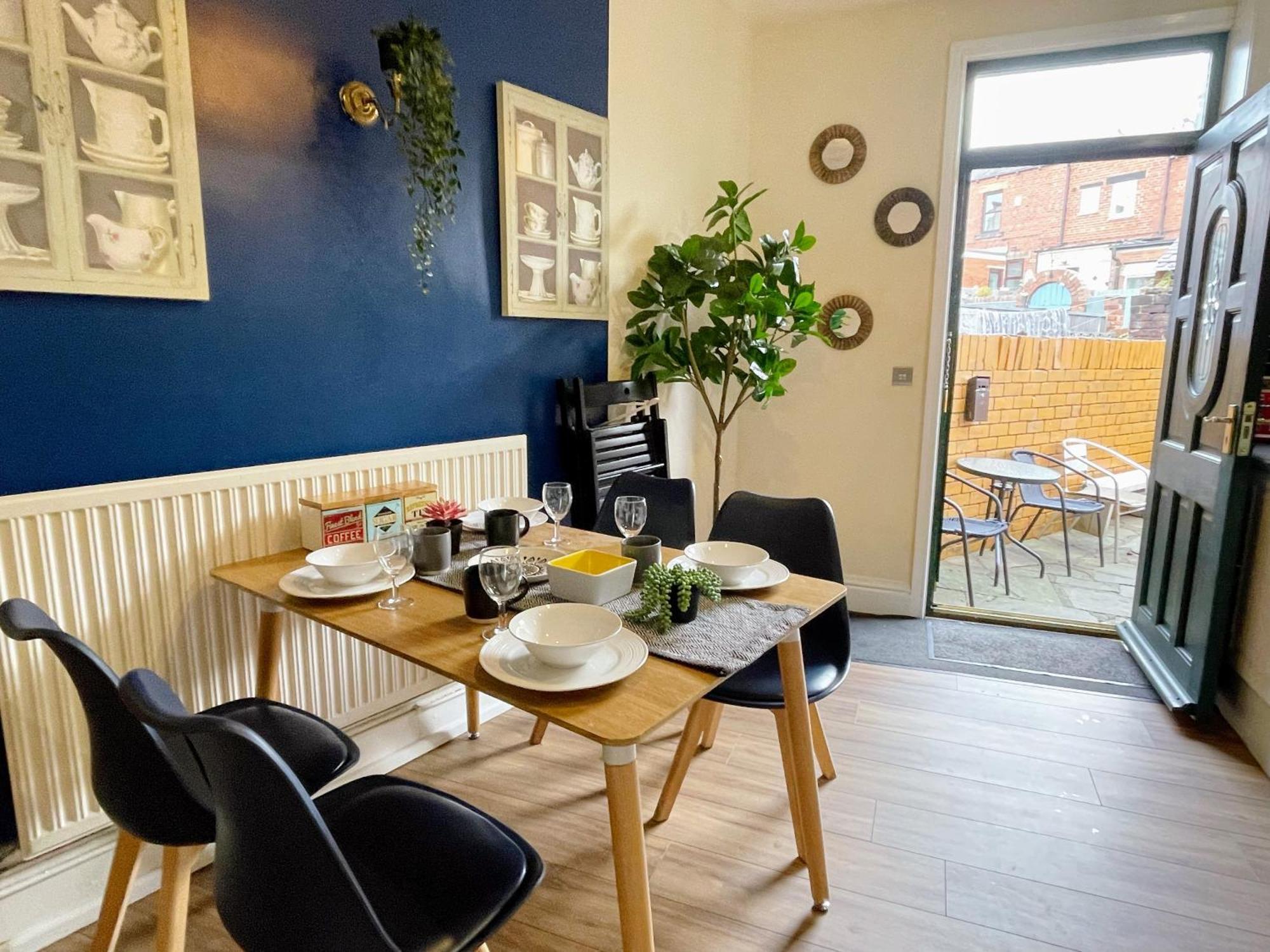 Summer Lane House-3 Bedrooms-Close To M1-Longer Stay-Free Parking Barnsley Bagian luar foto